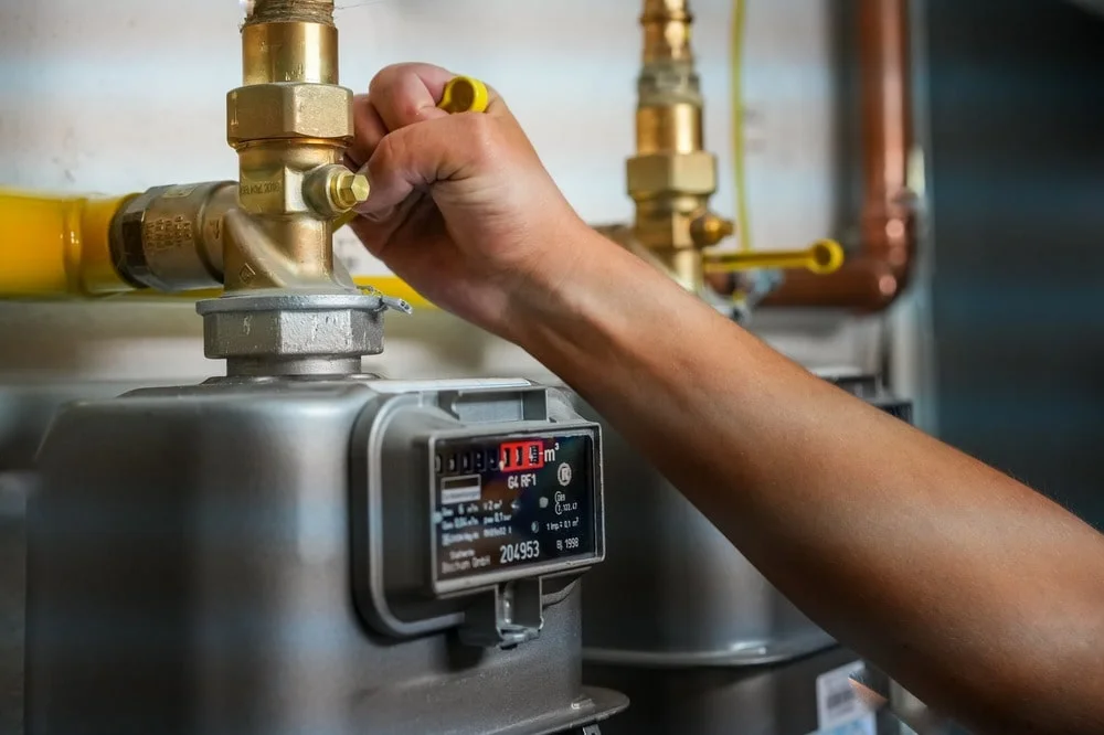 replacing gas water heaters