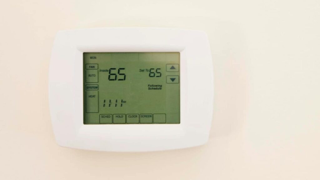 Clarke & Rush - Which thermostat setting is better?